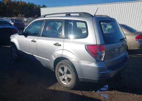 2012 Subaru Forester 2.5X z USA, uszkodzony, nr VIN JF2SHABC8CH409577